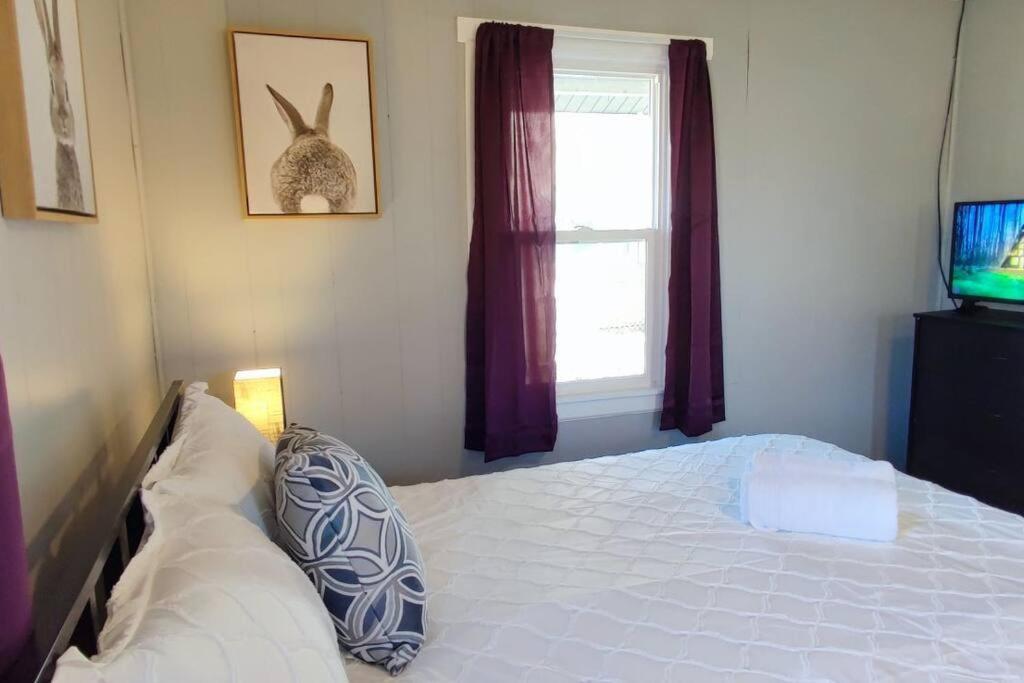 Perfect Combo Of Charm & Comfort- 2Bedroom Home Noblesville Bagian luar foto